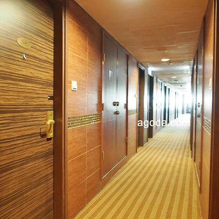 Ramada Grand Tsim Sha Tsui Hotel Hongkong Eksteriør billede